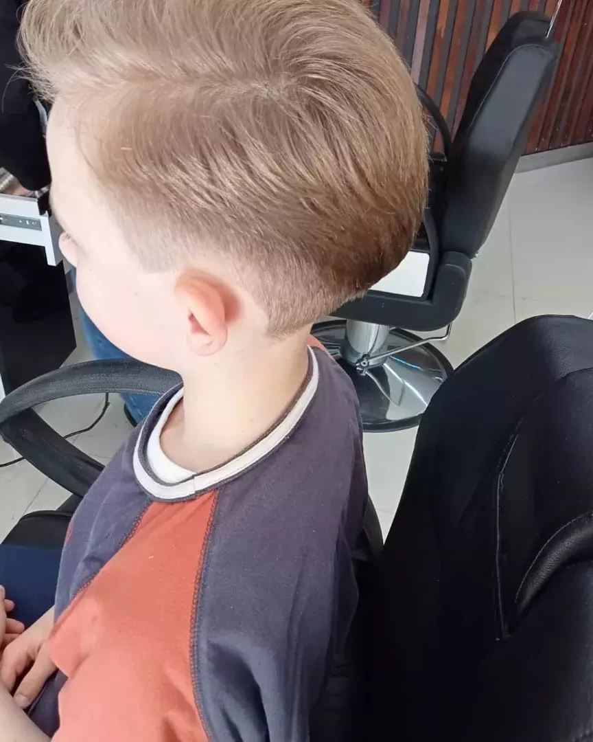 Çocuk kesimi · dokulu üst
